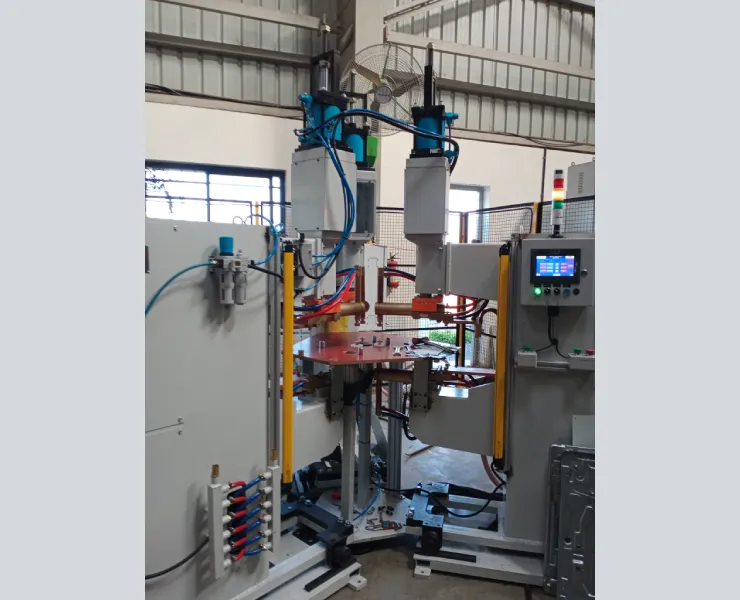 Air Conditionial Base Plate to Bolt Welding