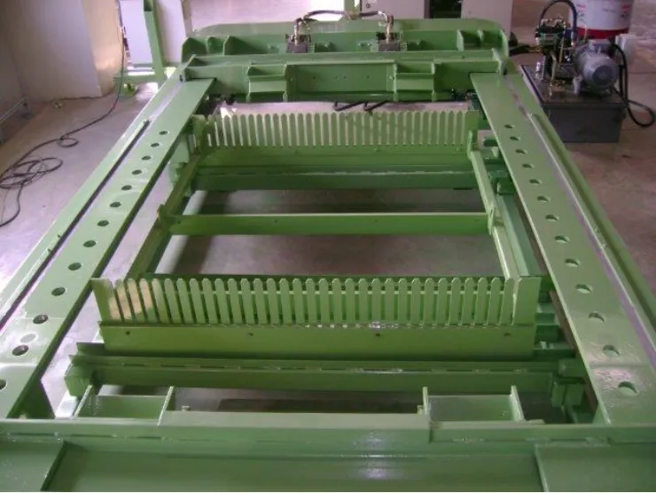 Horizontal Assembly Table