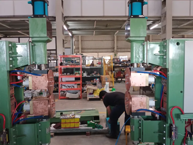 Load Body Box Welding for Commerical Vehicle