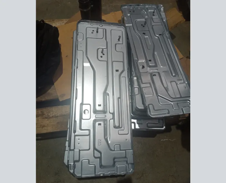 Air Conditional Base plate to Leg Welding 